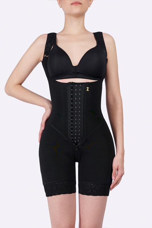 Hourglass Full Body